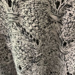 Ladies light sweater